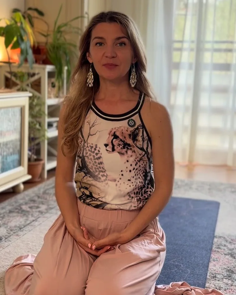 Adela Haru, Somn liniștit